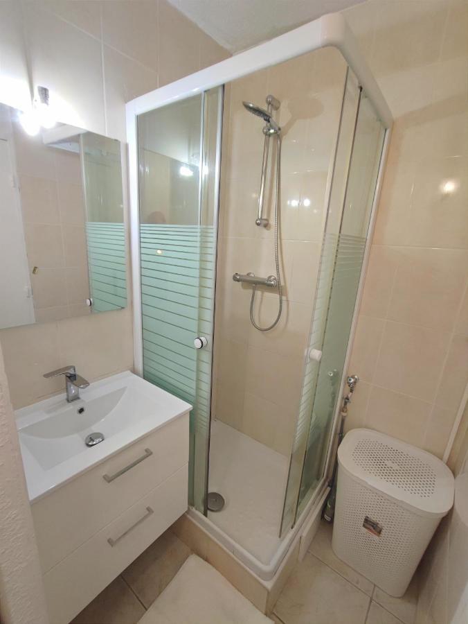 2 Pieces Proche Plage + Parking Golfe-Juan Ngoại thất bức ảnh